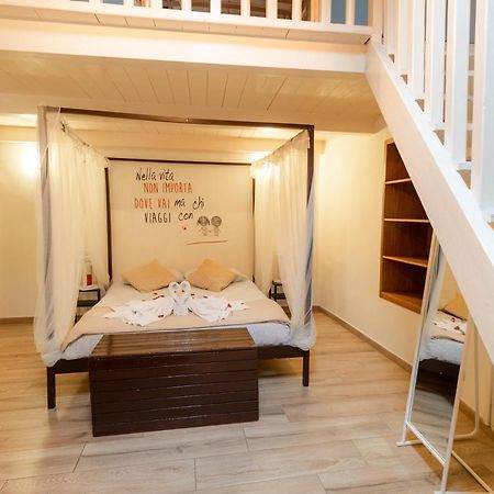 רומא Trastevere Four Seasons Trilussa 2 מראה חיצוני תמונה