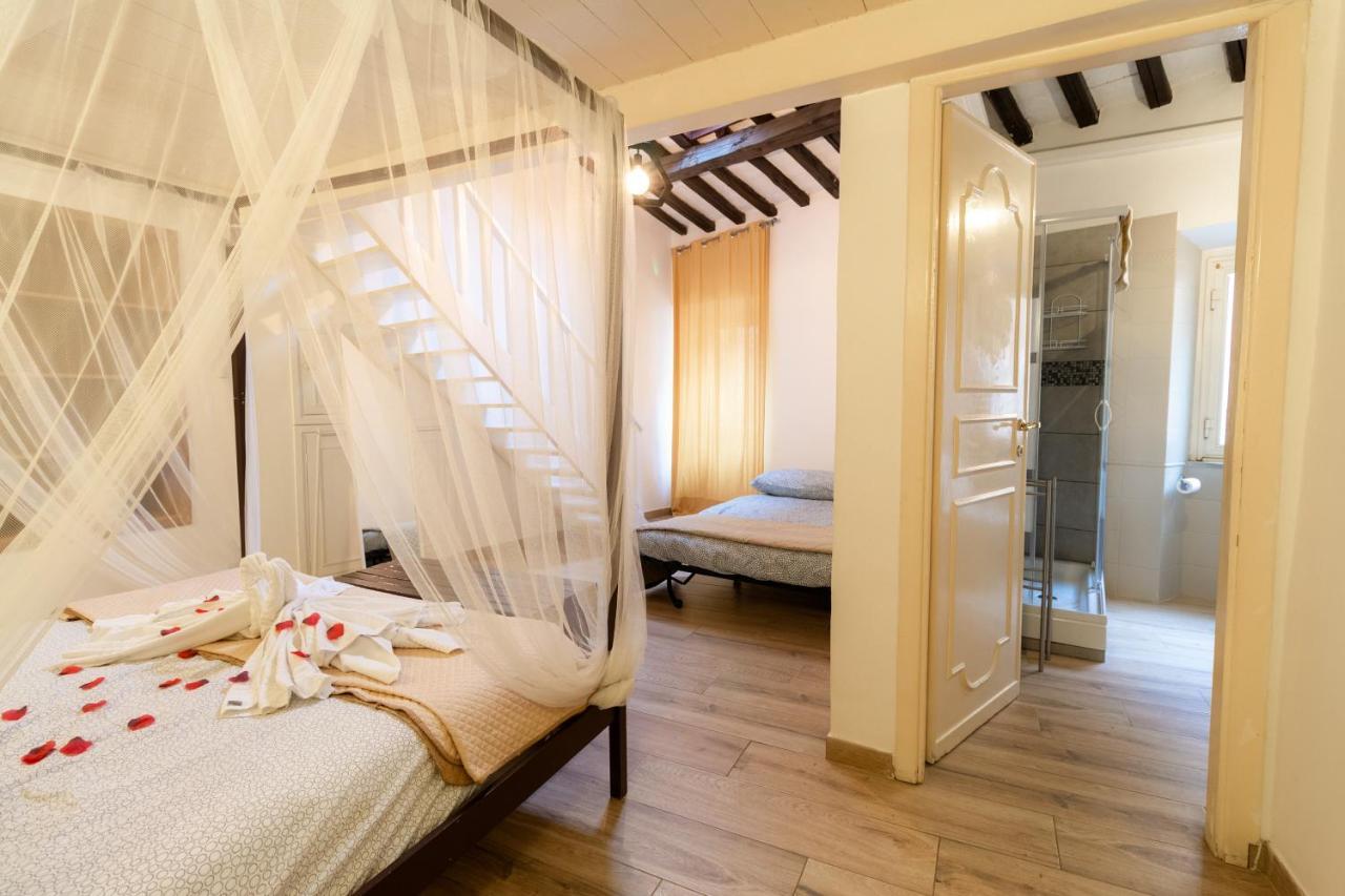 רומא Trastevere Four Seasons Trilussa 2 מראה חיצוני תמונה